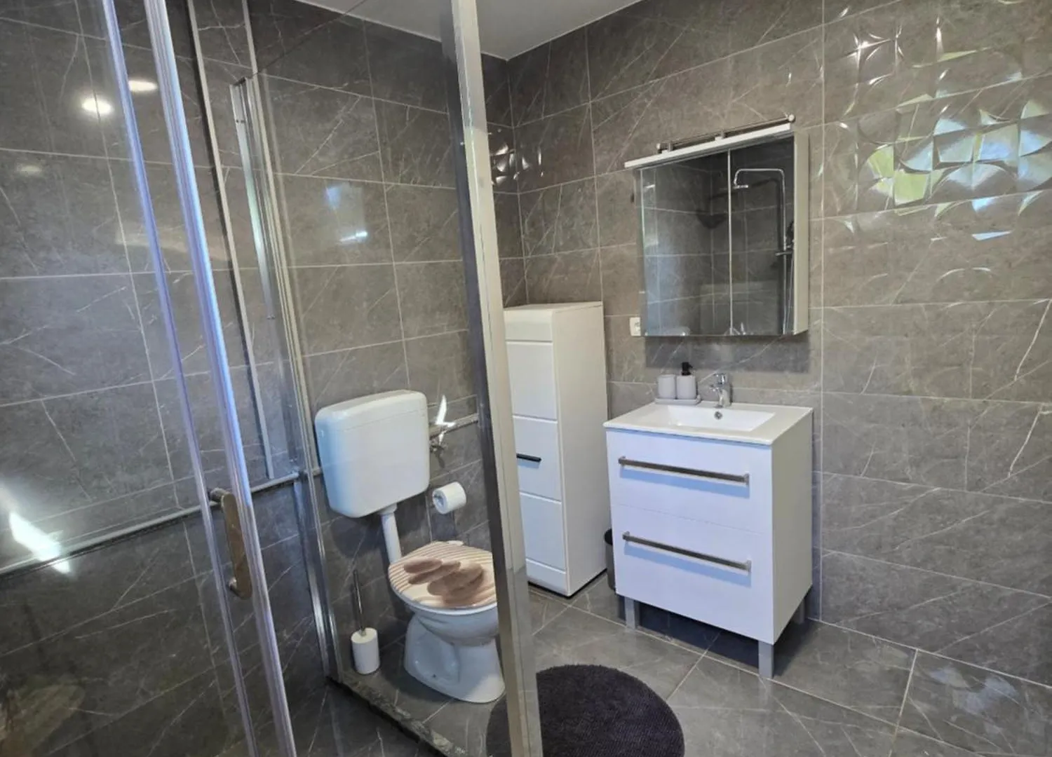 Apartmani Horvat Бибинье